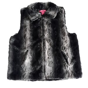 Betsey Johnson Size Medium Brown Faux Fur Vest